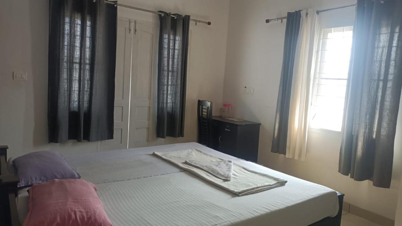 Appartement Nest à Kochi Extérieur photo
