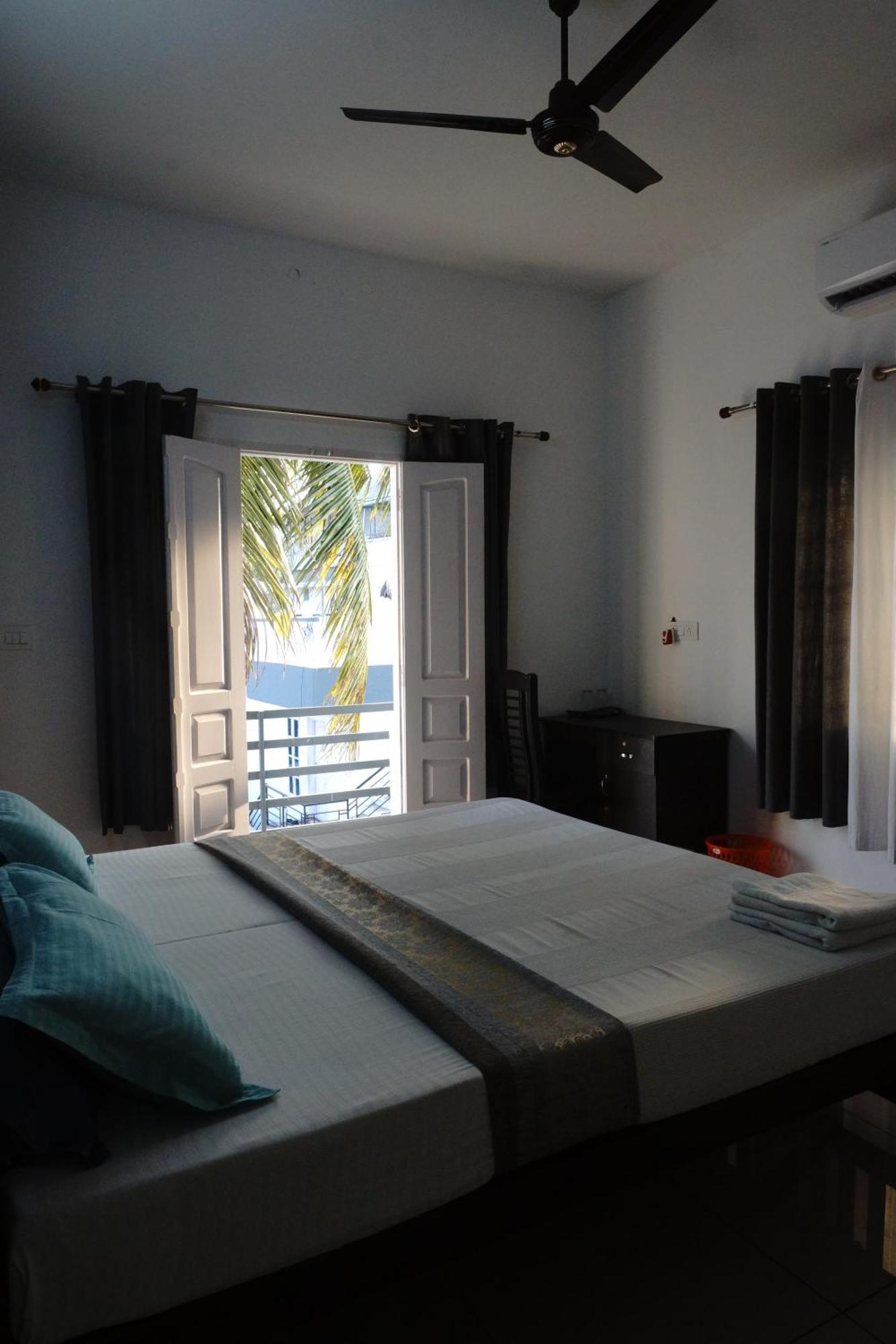 Appartement Nest à Kochi Extérieur photo